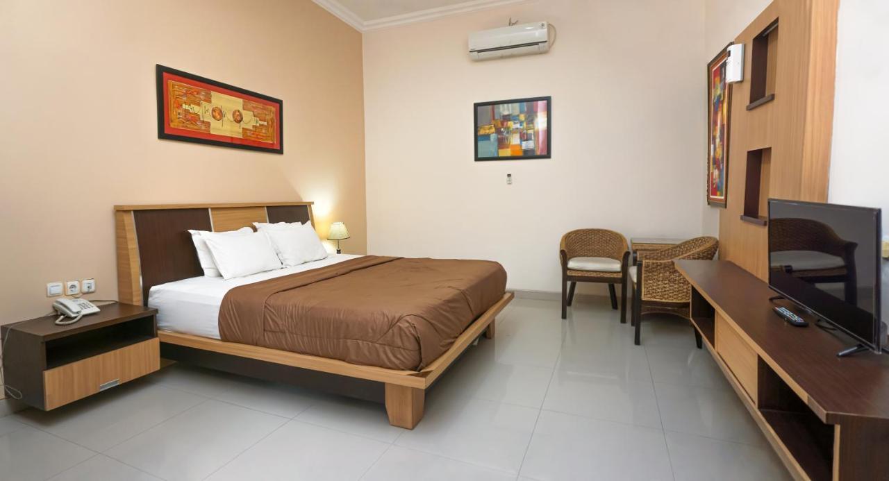 Musdalifah Hotel Sumenep Екстериор снимка