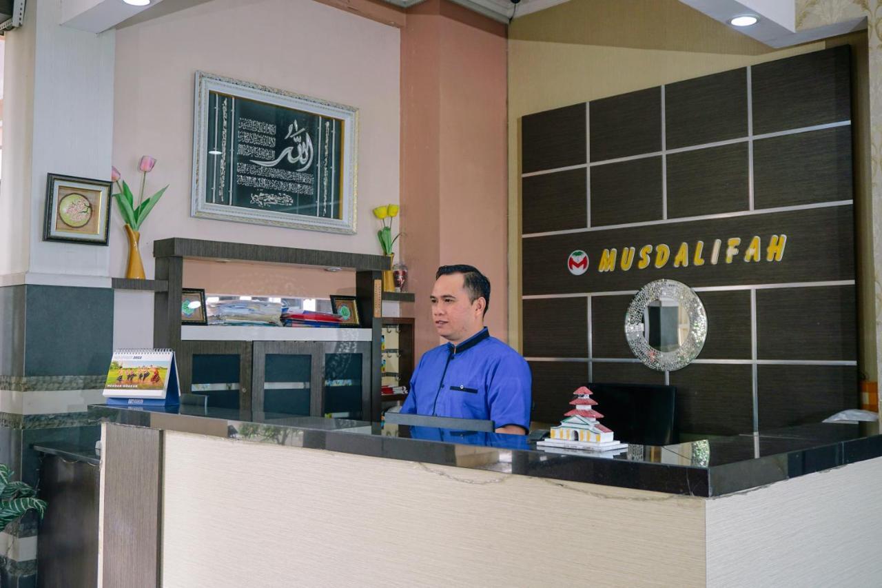 Musdalifah Hotel Sumenep Екстериор снимка