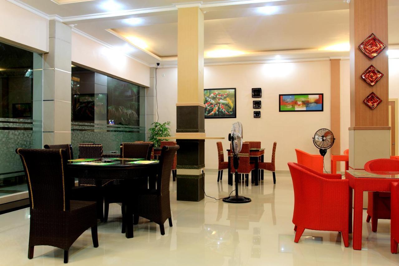 Musdalifah Hotel Sumenep Екстериор снимка