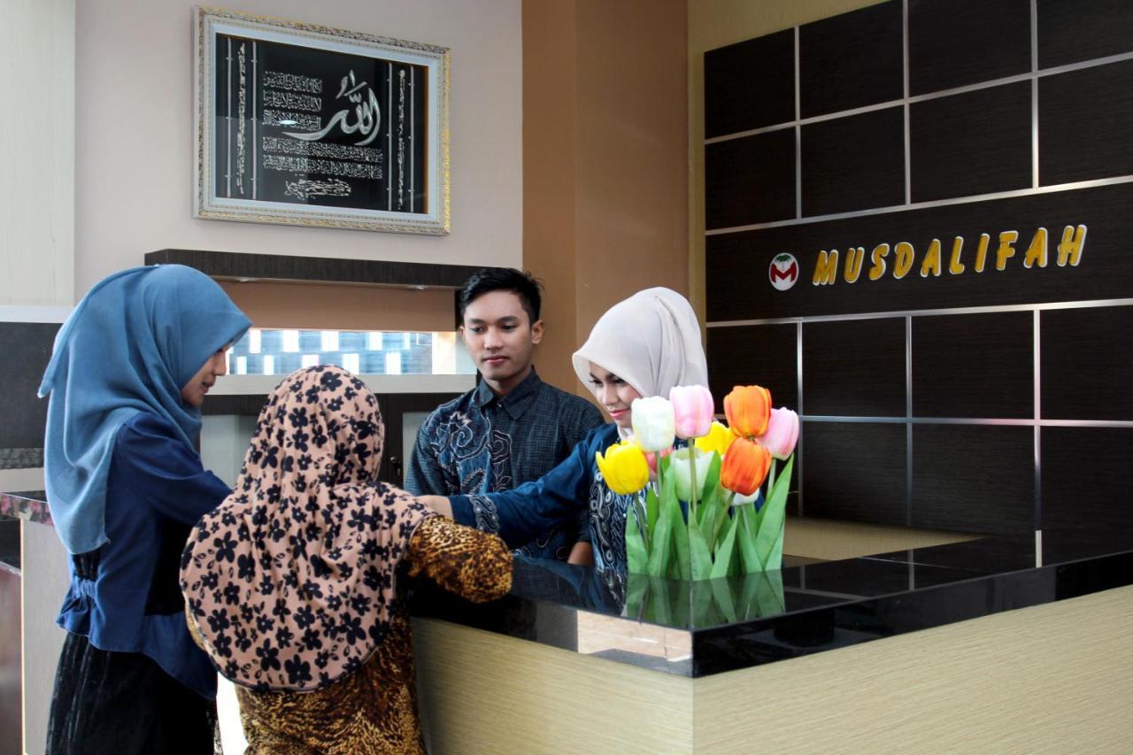 Musdalifah Hotel Sumenep Екстериор снимка